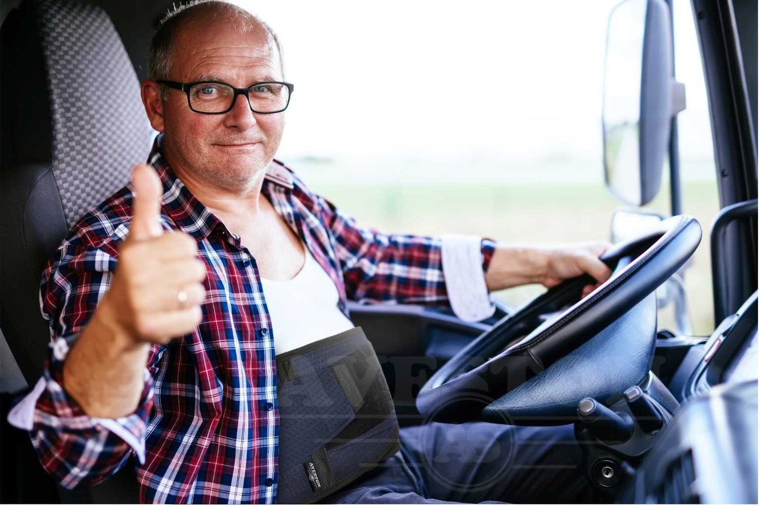 Best Back Brace for Drivers for Long, Painful Rides